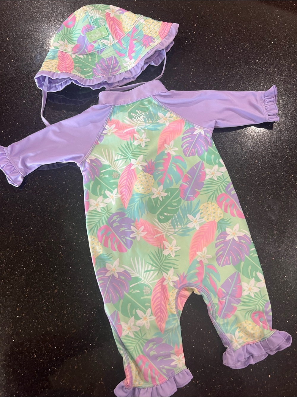 UV Skins Baby Rash Guard - Picture 2 of 4